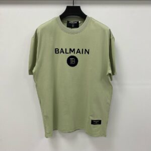 camiseta balmain estilo casual