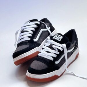 vans-page-dama-caballero Vans Page