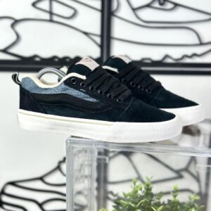 Vans Knu