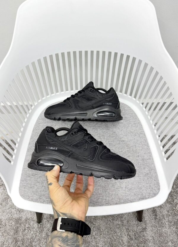 Nike Air Max Command