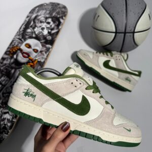 Nike SB Stussi