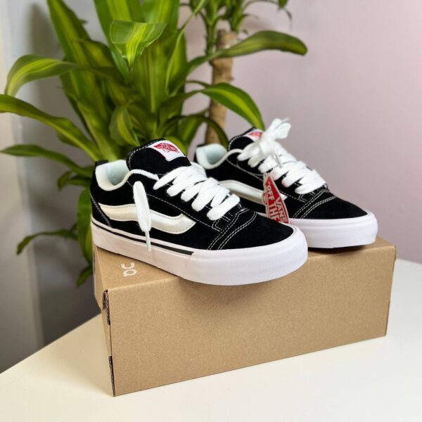 Vans knu