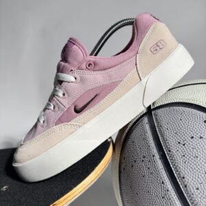 Nike SB Malor Rose