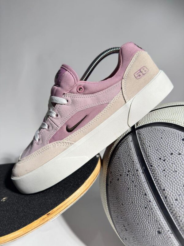 nike-sb-malor-rose Nike SB Malor Rose