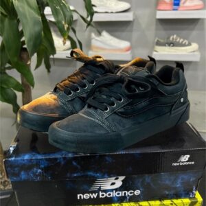 Vans Knu Super Black