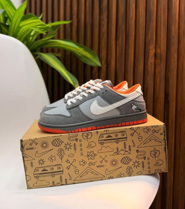 nike-sb-dunk-staple Nike SB Dunk Staple